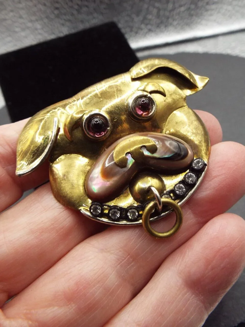 EARLY CARLIN FABRICE PARIS BULLDOG W/ AMETHYST EYES AND ABALONE NOSE PIN 69